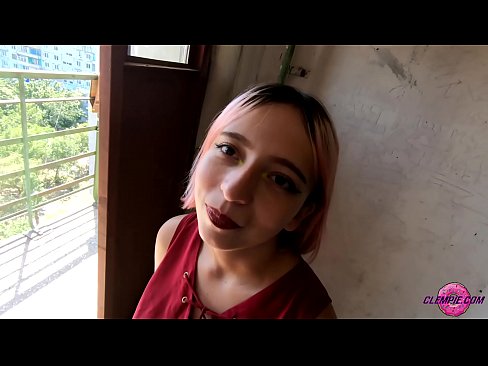 ❤️ Sensual student thith një të huaj në pjesën e jashtme - sperma në fytyrën e tij Video porno në pornografi sq.pi-porno.ru